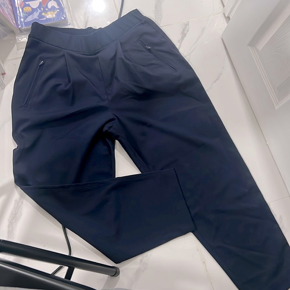 GAP PULL ON PANTS WOMEN